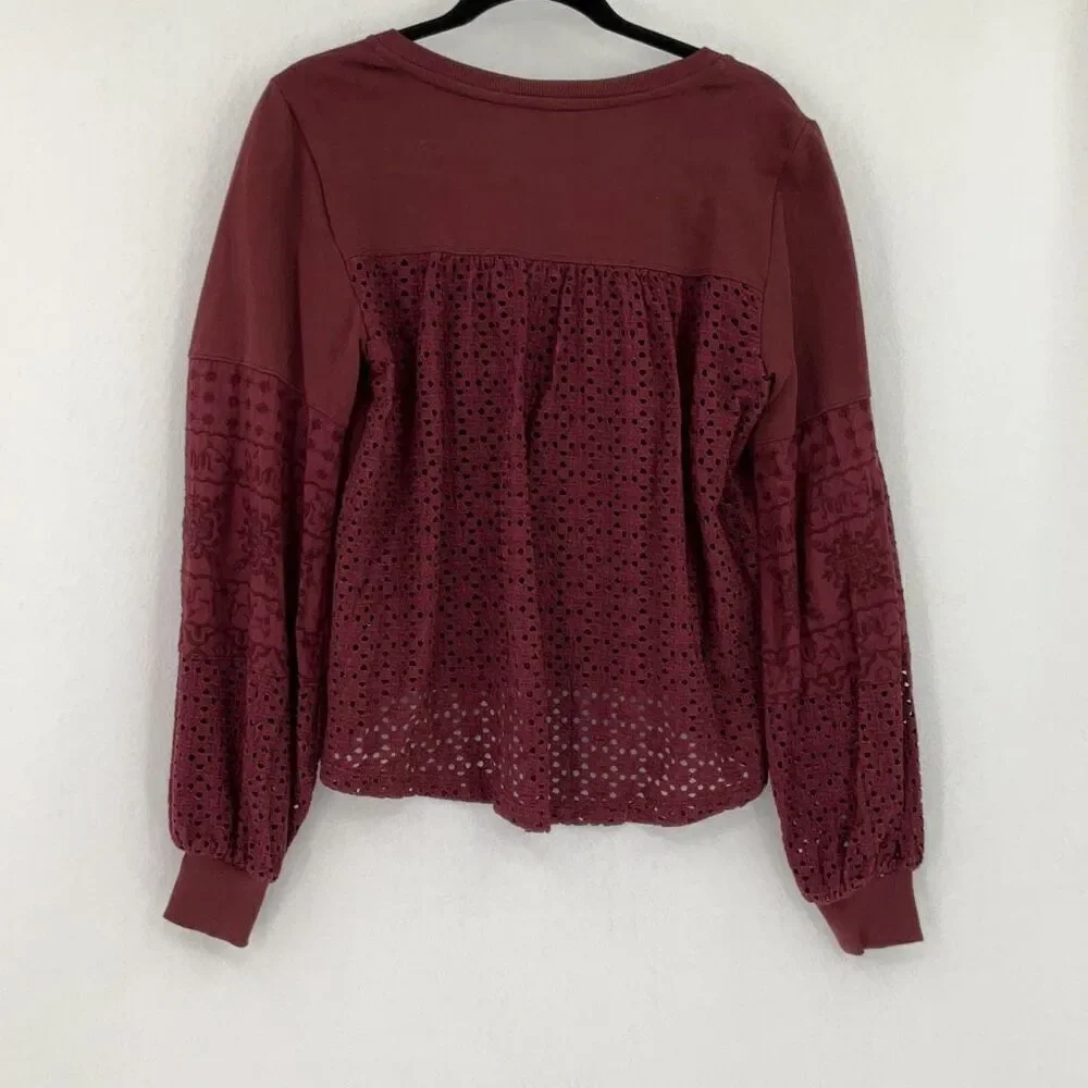 Anthropologie Maroon Eyelet V-Neck Balloon Sleeve Pullover Sweatshirt Size XS